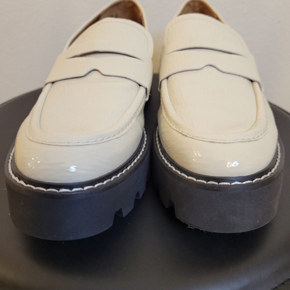 Franco Balin Lug Sole Penny Loafer Putty Patent, Sz 7 - Picture 10 of 11